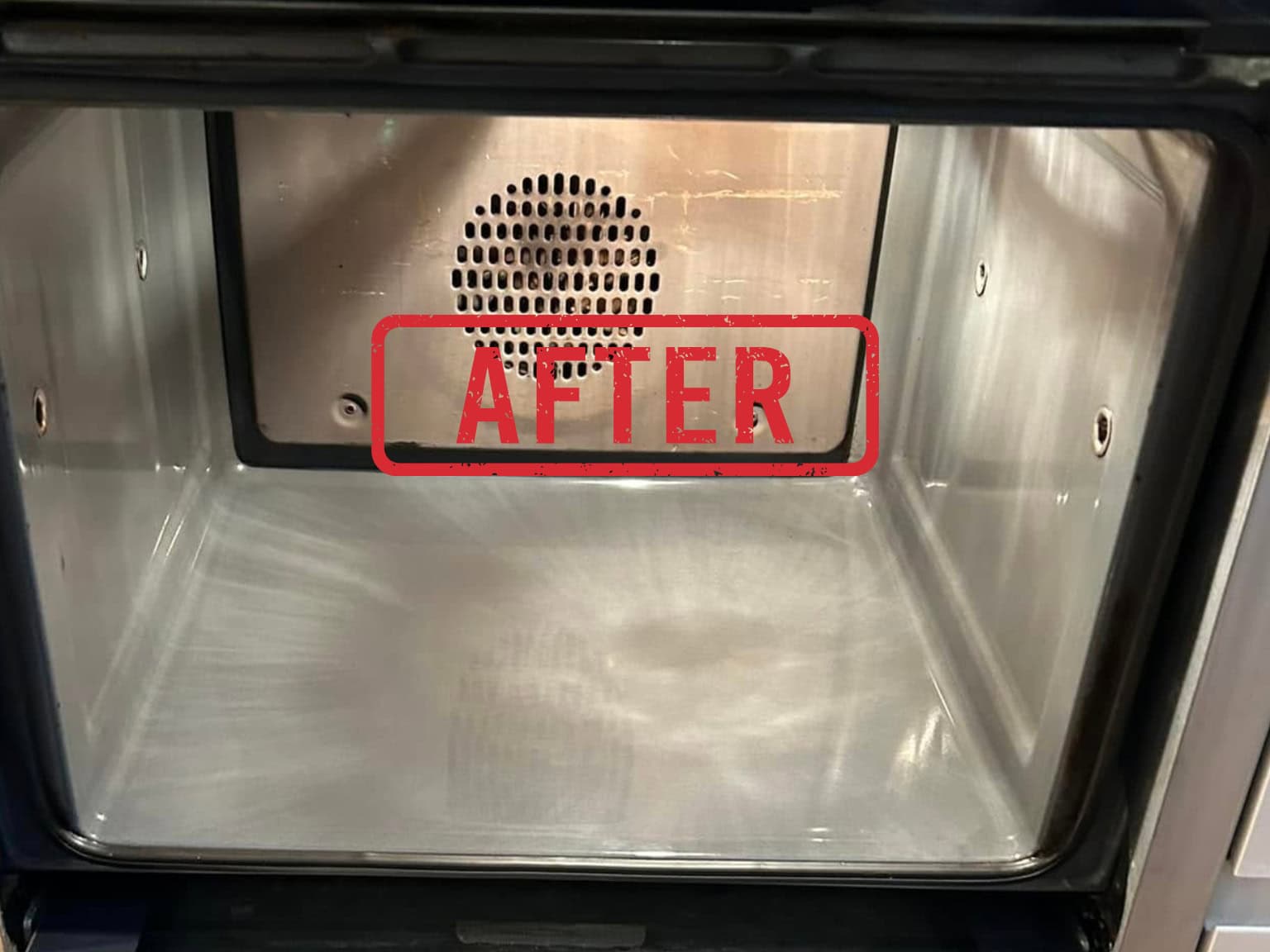 oven cleaning Shirley 4 After professional oven cleaning in Shirley showing a clean oven interior and cleaner oven glass