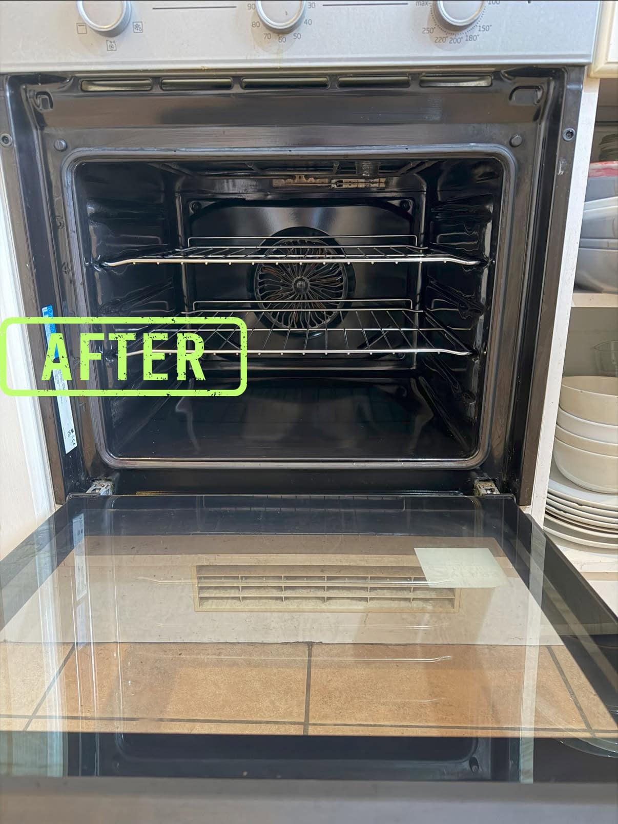 Oven Cleaning Romsley 5 Oven after professional oven cleaning in Romsley showing a clean oven interior and clearer glass