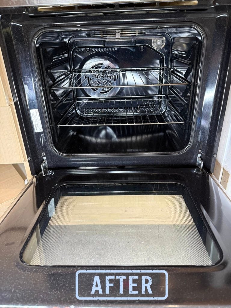 After oven cleaning in Great Barr showing a clean oven interior and cleaner oven glass