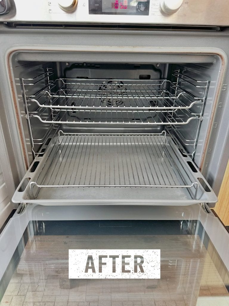 Oven Cleaning Wolverhampton 28 Oven tray and rack after cleaning in Wolverhampton